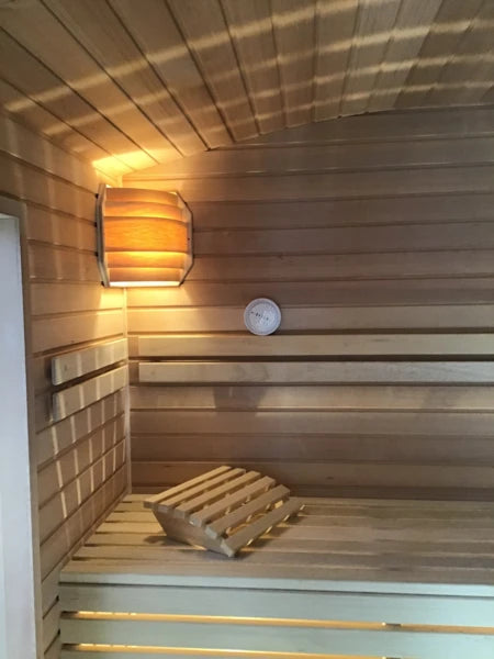 Saunawagen „Schloss Kaarz“ – hochwertige Sauna mit Ruheraum