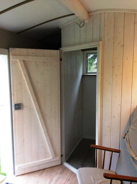 Schäferwagen „Ammerland mit Bad“ – Tiny House Komfort für maximalen Wohnwert