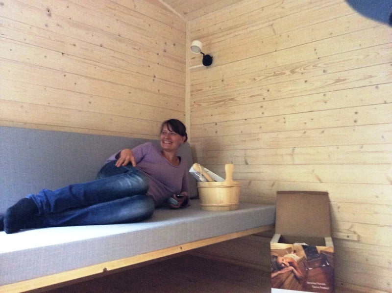 Saunawagen „Ammersee“ – Ihr handgefertigtes mobiles Sauna-Tiny House