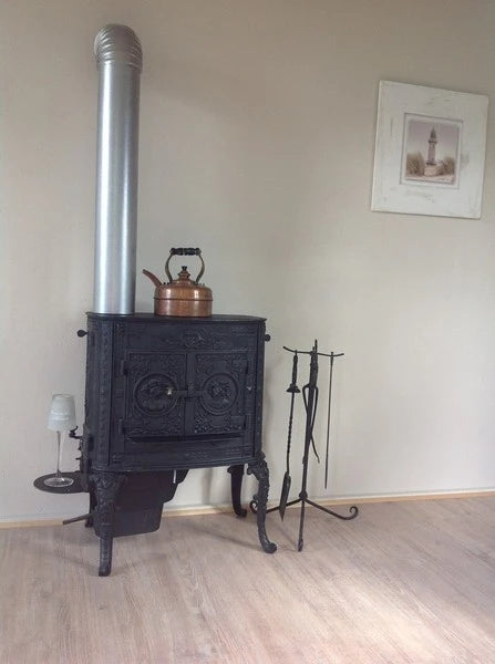 Hyrdevogn "The Atelier" - kreativ frihed i et nostalgisk cirkusvognslook