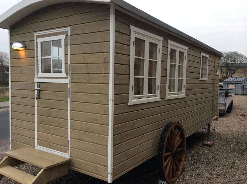 "Luisenlund" saunavogn – dit håndlavede mobile sauna-retræte