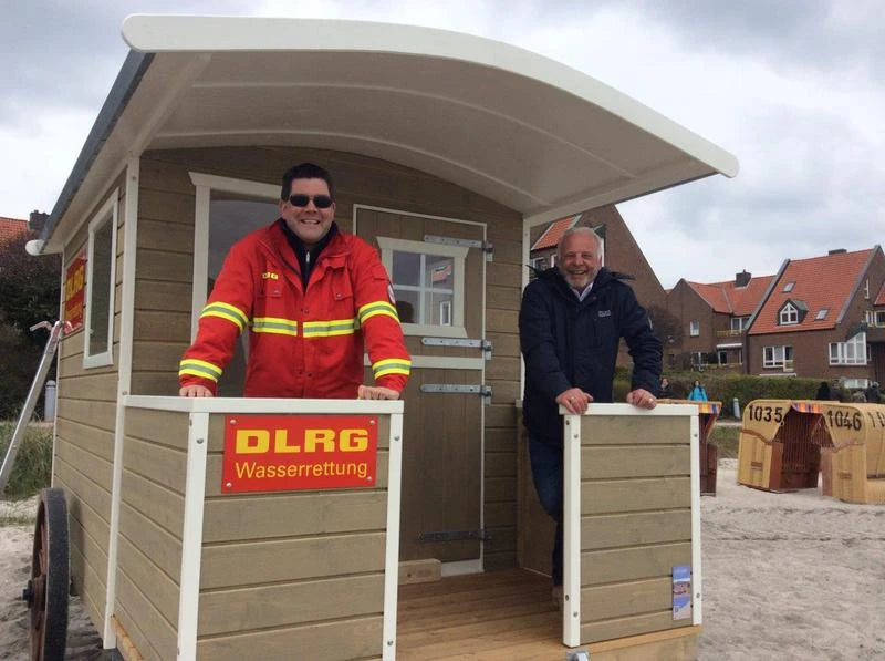 DLRG-vogn – håndlavet redningsbase med nostalgisk charme